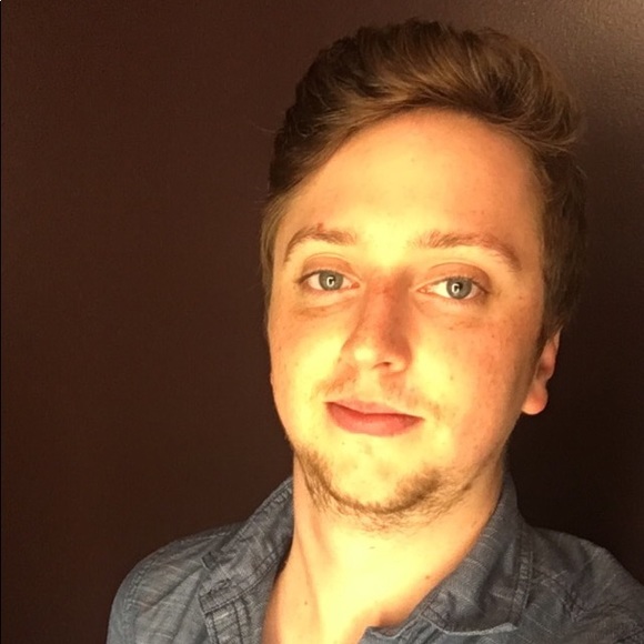 Profile Picture of Joseph Snider (@joeschmoe1992) on Poshmark