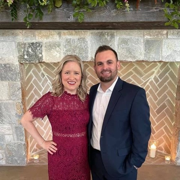 Profile Picture of Andrew Baus (@bauser64) on Poshmark