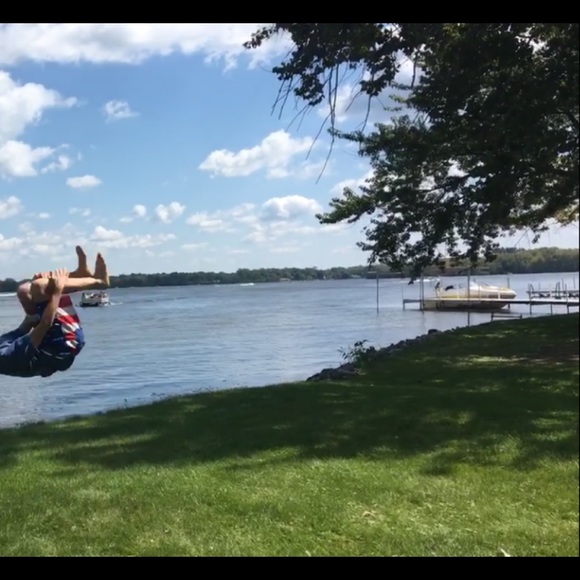 Profile Picture of Nathan Leszczynski (@nathan_lski) on Poshmark