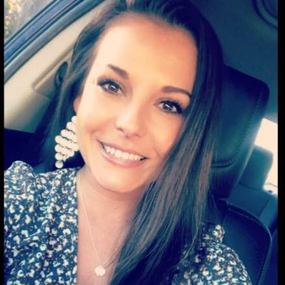 Whitney Gifford - Poshmark Profile Picture of Whitney Gifford (@whoga) on Poshmark