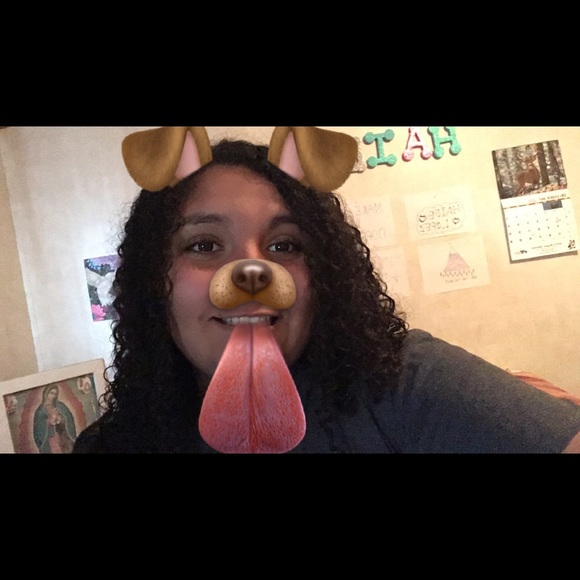 Profile Picture of Haide Lopez (@haide_12) on Poshmark