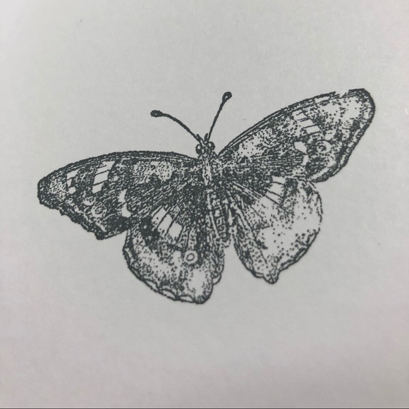 Profile Picture of Ruby Rowe (@rubyrowe) on Poshmark