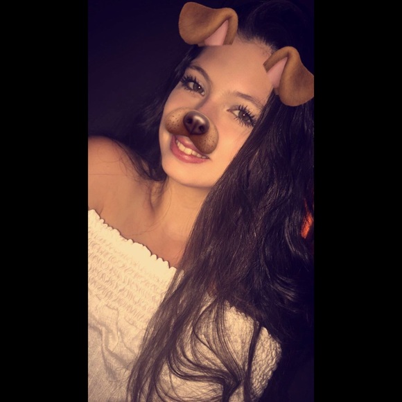Profile Picture of Aimee Fancher (@aimeefancher) on Poshmark