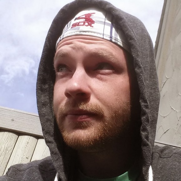 Profile Picture of Josh Tintner (@jtintner) on Poshmark