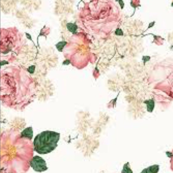 Profile Picture of Chasity Owings (@chasitynicole12) on Poshmark