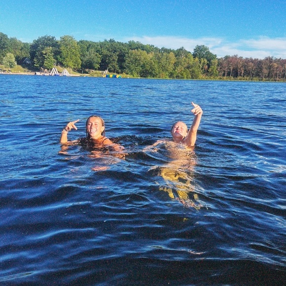 Profile Picture of Kailey Myslinski (@kmyslinski) on Poshmark