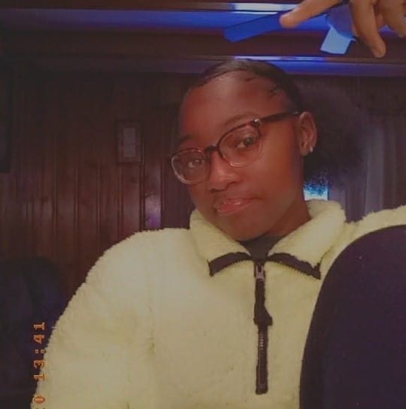 Profile Picture of Shaybaby Bryant (@shanderia05) on Poshmark