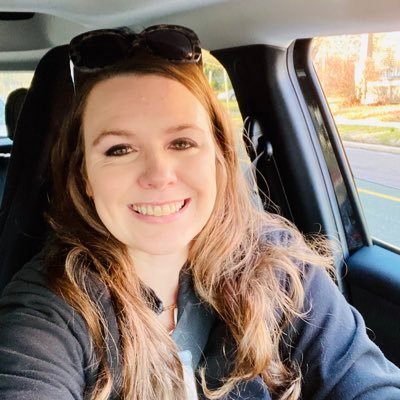 Profile Picture of Lori West (@LoriWes90097962) on Twitter
