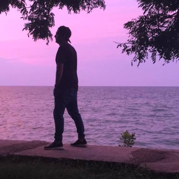 Profile Picture of Pasha Azadeh (@pashaazadeh) on Poshmark