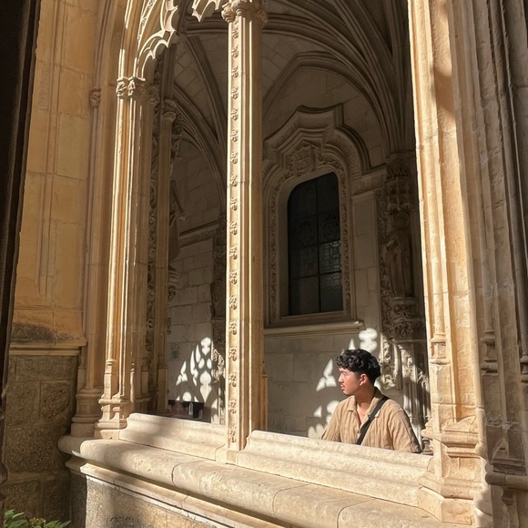 Profile Picture of Tony Chen (@zecryx) on Poshmark