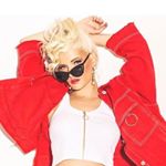 Profile Picture of Stacy (@anastazie) on Instagram