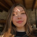 Profile Picture of 𝐣𝐮𝐥𝐢𝐞 𝐦𝐞𝐚𝐮𝐱𝐬𝐨𝐨𝐧𝐞 (@julie_mxson) on Instagram