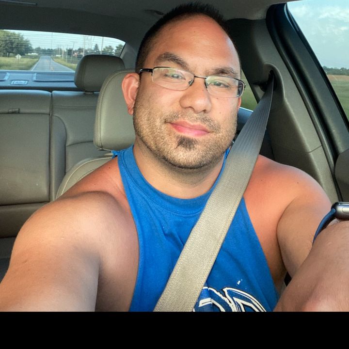 Profile Picture of Giovanni roberts (@bacolodcity19832002) on Tiktok