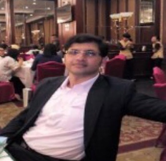 Profile Picture of Abdullah farhan Saeed (@afs007) on Poshmark