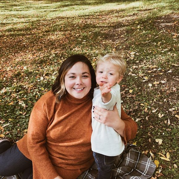 Profile Picture of Rachael Gemuenden (@rmpopp87) on Poshmark