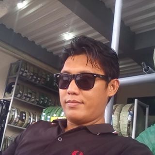 Profile Picture of Joseph Pon Montegrejo (@jinggoy.pon) on Facebook