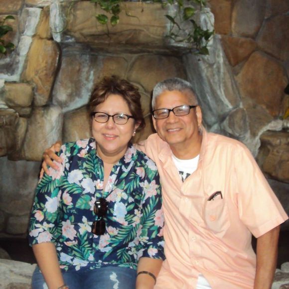 Profile Picture of Carlos Navarro (@cekcrn59) on Poshmark