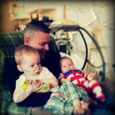 Profile Picture of Aaron Mcswain (@Dadoftoo) on Twitter