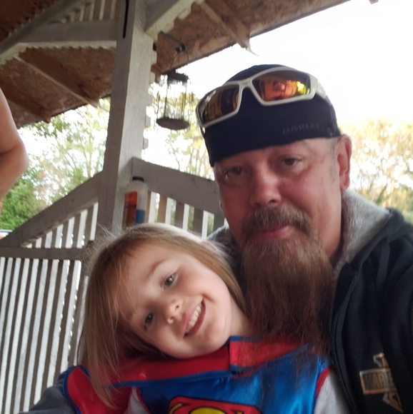 Profile Picture of Joey Passmore (@passmorej70) on Poshmark