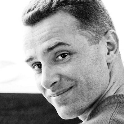 Profile Picture of James LEFÈVRE (@Declinaisons) on Twitter