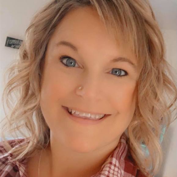 Profile Picture of Patty Romack (@pattyann433) on Poshmark