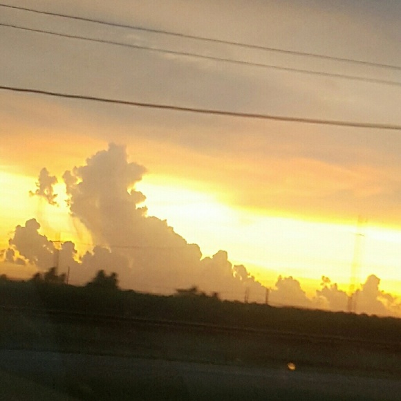 Profile Picture of Mary Crowder (@mcrowder1230) on Poshmark