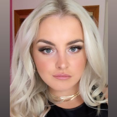 Profile Picture of Amy (@amyyyjohnstonn) on Twitter