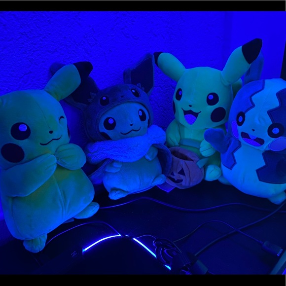 Profile Picture of Lawrence Williams (@transforman) on Poshmark