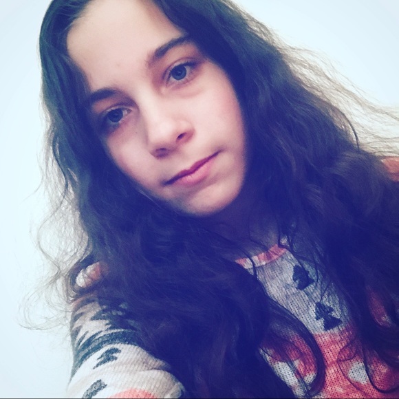 Profile Picture of Kacie Brearman (@froggy0551) on Poshmark