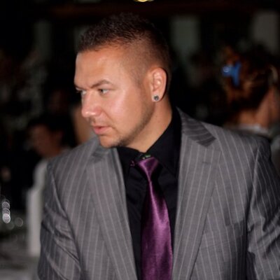 Profile Picture of Rene Kern (@dirty82sanchez) on Twitter