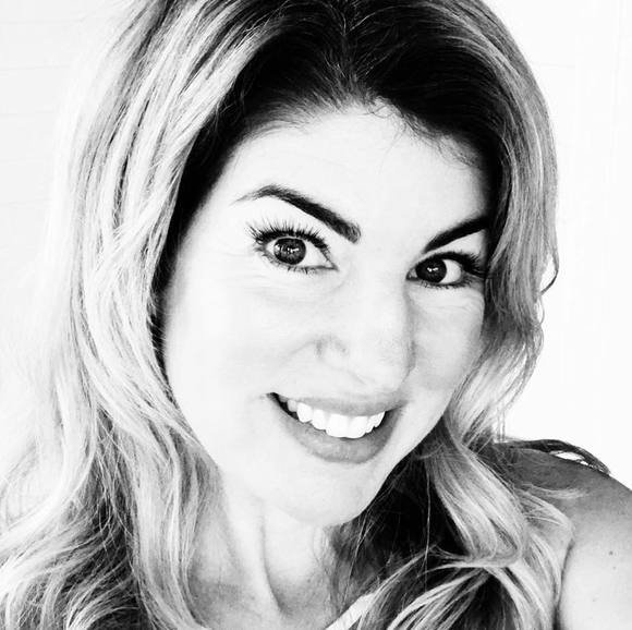 Profile Picture of Rachel Payne (@rapaynerac) on Poshmark