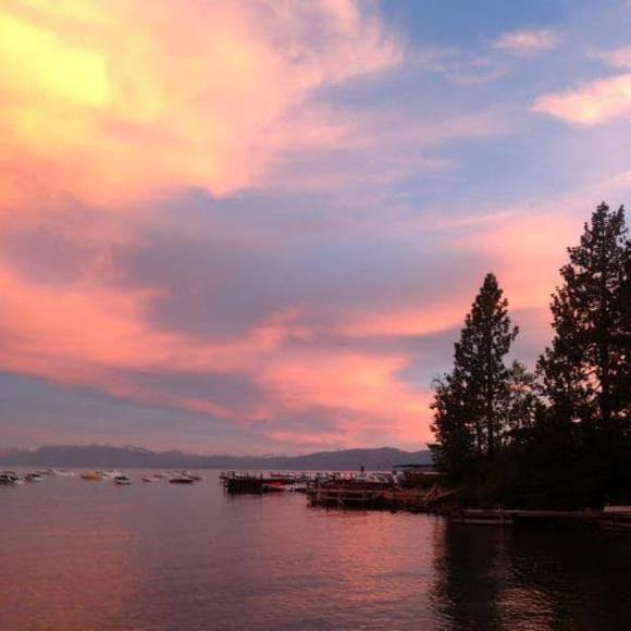 Profile Picture of Tracey Vanderwende (@traceyvanderwen) on Poshmark