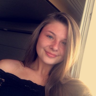 Profile Picture of Brooklynn James (@b_marie0515) on Twitter