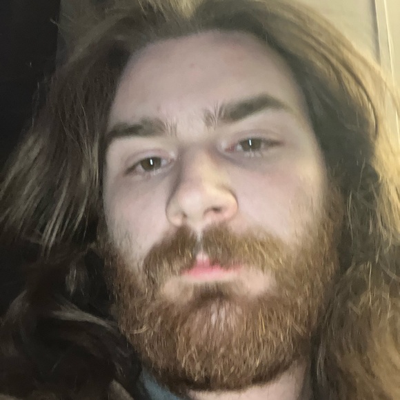 Profile Picture of David Haskins (@davidhaskins696) on Poshmark