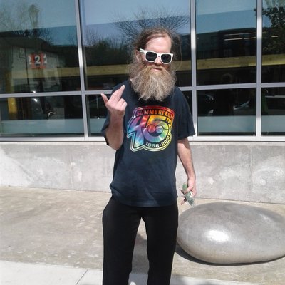 Jeffrey M. Goldsmith - Twitter Profile Picture of Jeffrey M. Goldsmith (@DefGoldfish) on Twitter