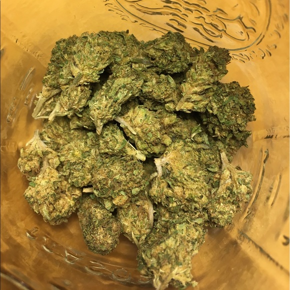 Profile Picture of Brandon Herinckx (@bando638) on Poshmark