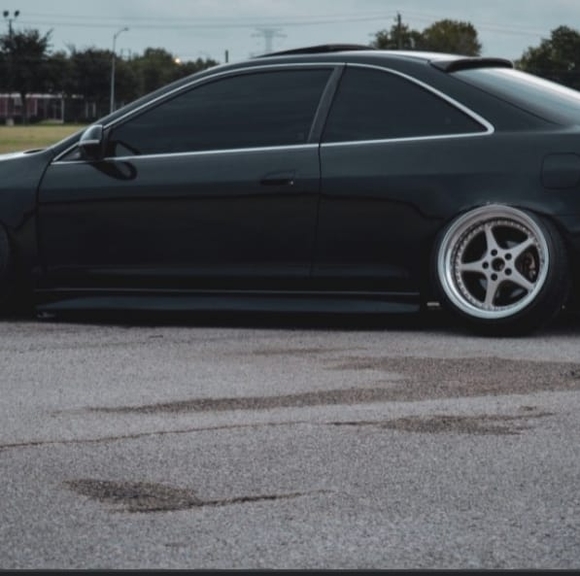 Profile Picture of Joh Carillo (@johcarillo) on Poshmark