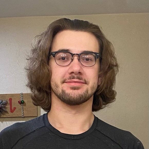 Profile Picture of Caleb Bader (@calebabader) on Poshmark