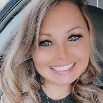 Profile Picture of Hillary Cagle (@HillaryCagle2) on Twitter