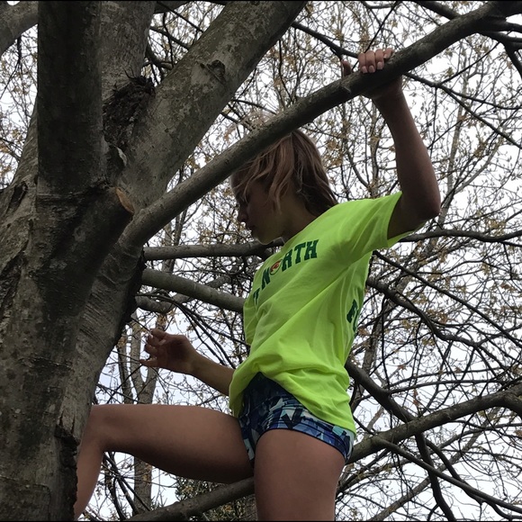 Profile Picture of Julia Layton (@julialayton09) on Poshmark