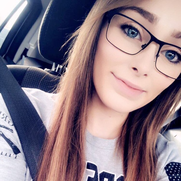 Profile Picture of Crystal Bryner (@ckb96536) on Poshmark