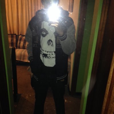 Profile Picture of Arturo Monroy (@arturomonroy172) on Twitter