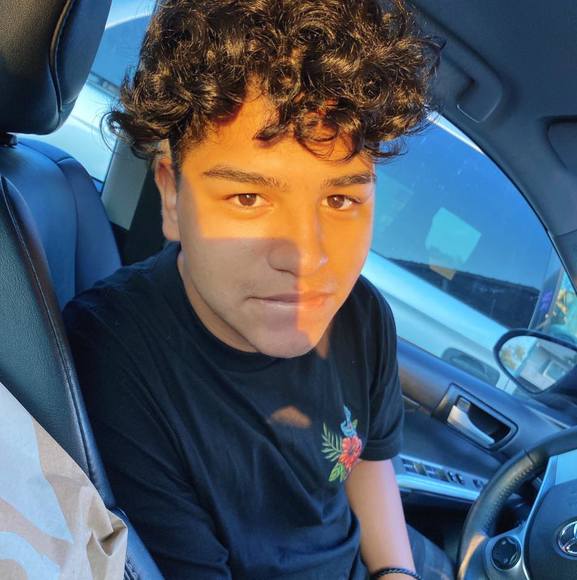 Profile Picture of Leonel Monroy (@leonelmonroy) on Poshmark
