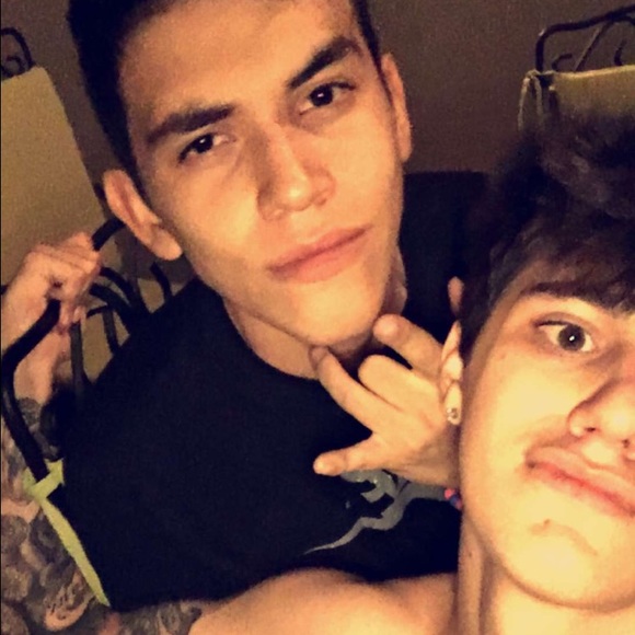 Profile Picture of Adrian Corrales (@adriancorral10) on Poshmark
