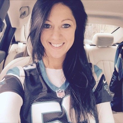 Profile Picture of Michele Marina Blake (@micheleforreal) on Twitter