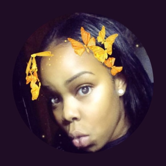 Profile Picture of Aaliyah Mccall (@aaliyah_mccall) on Poshmark