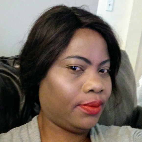 Profile Picture of Ray Moore (@rays2016) on Poshmark