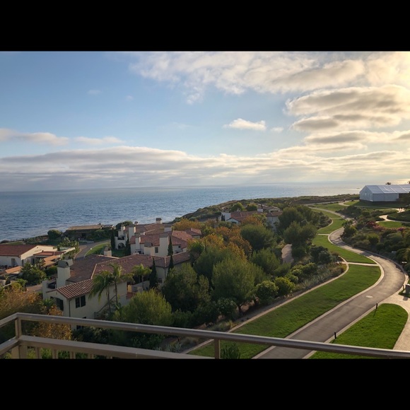 Profile Picture of Stephen Yang (@steveyang1) on Poshmark