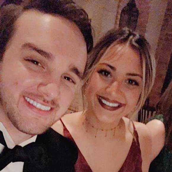 Alex Favret - Poshmark Profile Picture of Alex Favret (@alex_favret) on Poshmark