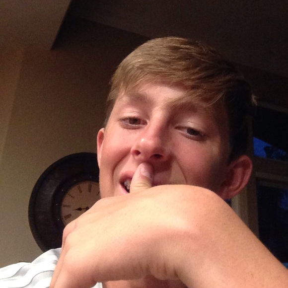 Profile Picture of Jacob Callison (@jacobxcalli) on Poshmark